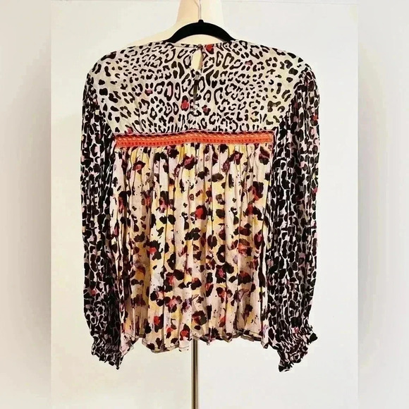 Anthropologie Bl-nk Joelle Leopard Peasant Blouse Size XS NWT - Picture 4 of 15